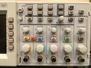 Oscilloscope Controls.jpg