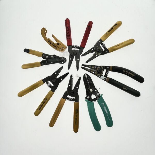 File:Wirfe strippers.jpg