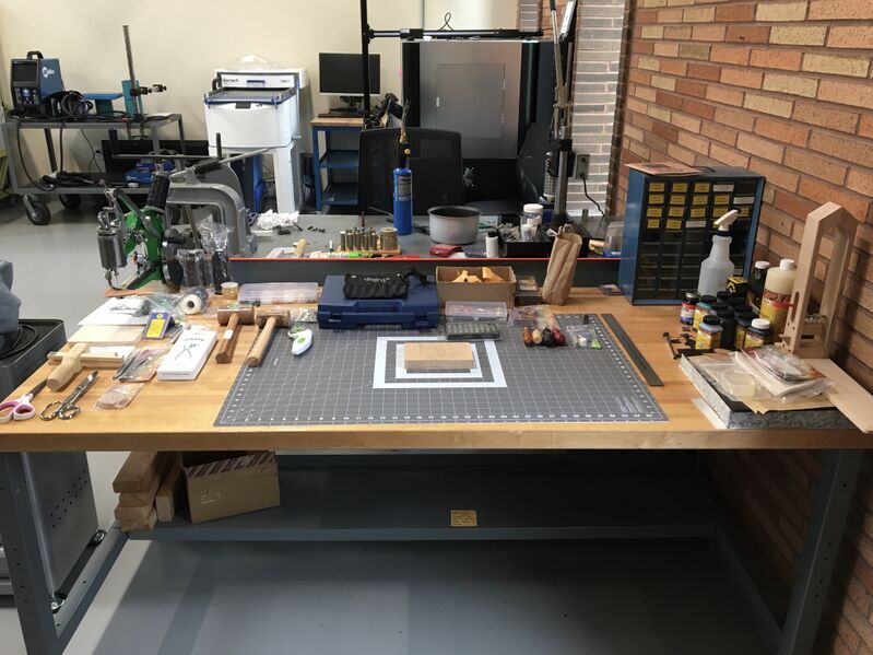 File:Leatherworking Station.jpg