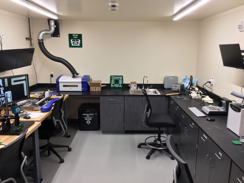 File:Pcb lab.jpeg